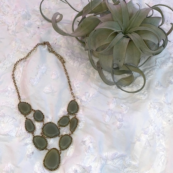 Sea foam Green Faceted Bead & Gold Statement Bib Necklace - Picture 2 of 3